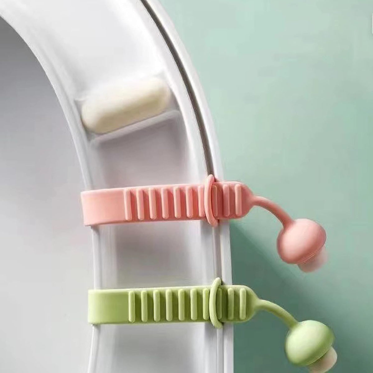 4pcs Avoid Touch Silicone Toilet lid Handle for Bathroom (4 Colors)